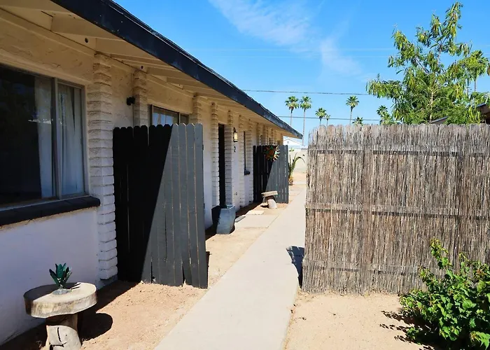 Cozy 2br Near Westgate & Stadium, Pets, Workspace Apartment